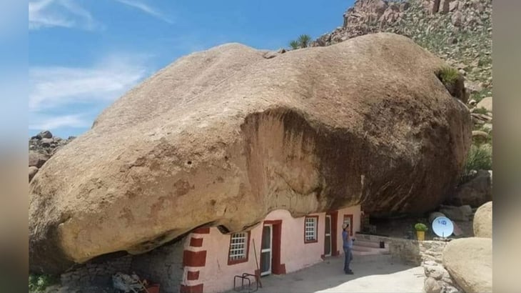 ¿Vivirías bajo una piedra? Casa bajo una roca en Ocampo genera revuelo en redes 