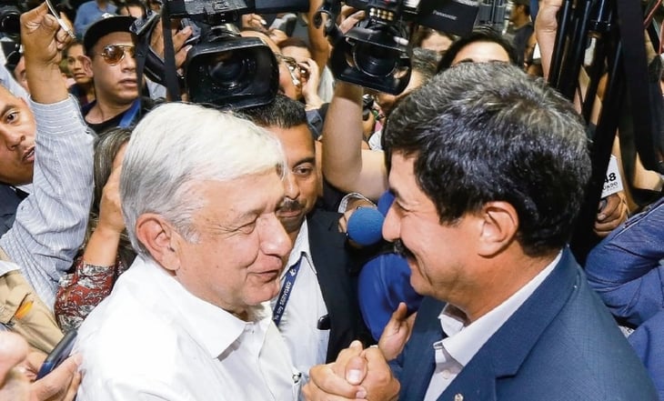 'Es una especie de venganza': AMLO por caso Javier Corral