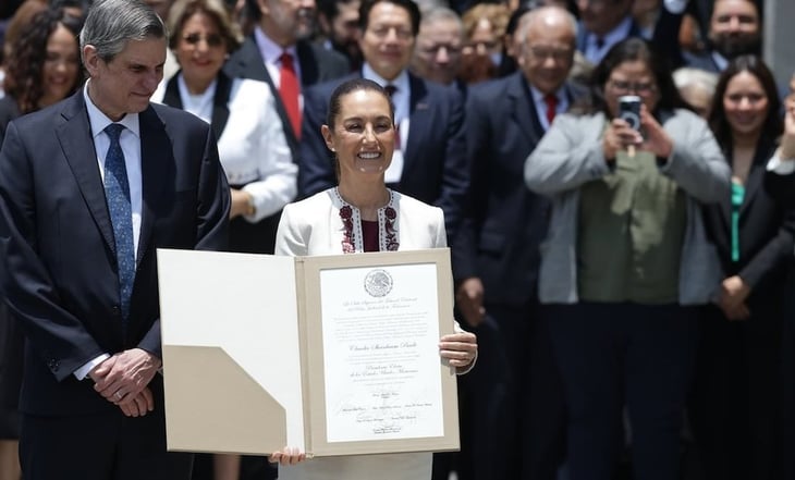 AMLO celebra mensaje de Sheinbaum para las mujeres