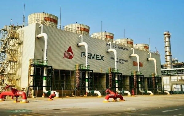 Salpican a proveedores problemas de Pemex