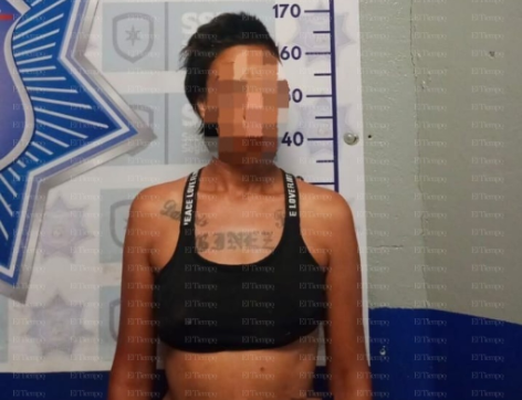 Detienen a mujer semidesnuda en Colinas de Santiago 