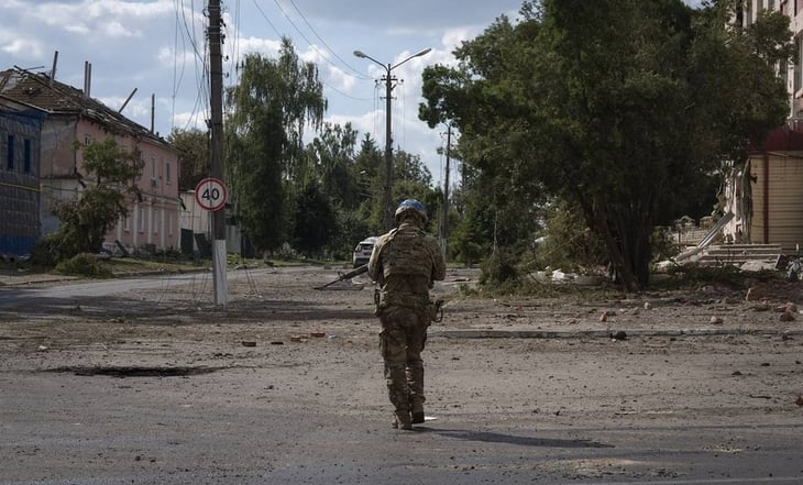 Ejército ucraniano dice estar reforzando posiciones en la región rusa de Kursk