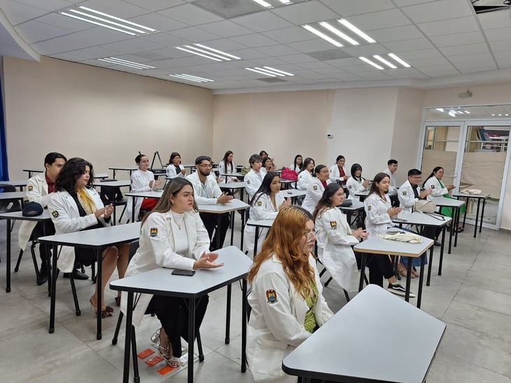 Alumnos de nuevo ingreso de Ciencias de la Salud inician curso de inducción