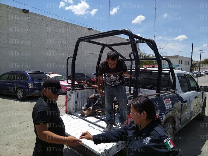 Dos ebrios fueron detenidos por alterar el orden en farmacia de Monclova