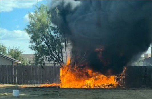 Adolescentes provocan incendio en domicilio de Eagle Pass