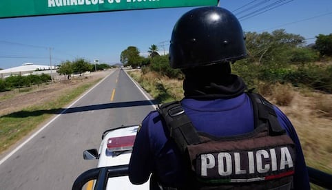 Refuerzan seguridad en playas de Mazatlán tras asesinato de turista