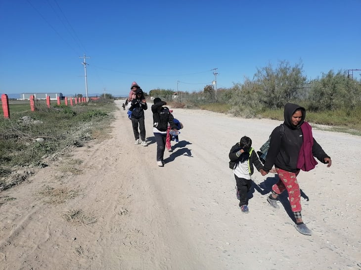 Aminora paso de migrantes; podría llegar dentro de un mes caravana