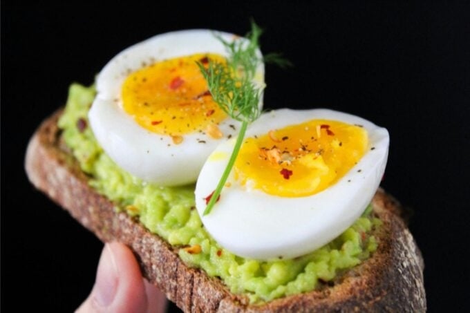 ¿Cuántos huevos deberías comer por semana? Esto dice un estudio de OMS