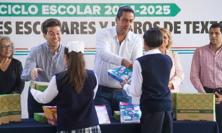 Arrancan ciclo escolar 26 mil alumnos en Ramos Arizpe