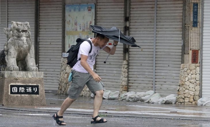 Suman 4 muertos y más de 100 heridos por paso del tifón Shanshan en Japón