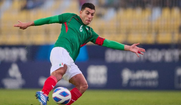 Erik Lira celebra regreso a la Selección Mexicana tras aplastar al América como capitán de Cruz Azul