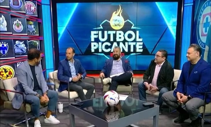 Jorge Pietrasanta nombra “La Sala de los Babosos” a Futbol Picante