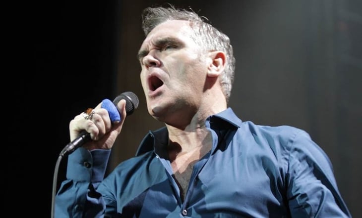 Morrissey pide al Papa que la Iglesia deje de bendecir a la tauromaquia