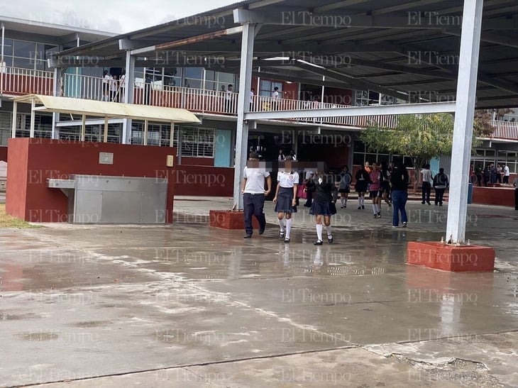 Papás aprovechan lluvias para no mandar a los niños a la escuela en Monclova 