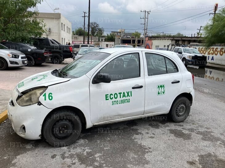 Detienen a taxista por presunto robo de celular en la Zona Centro