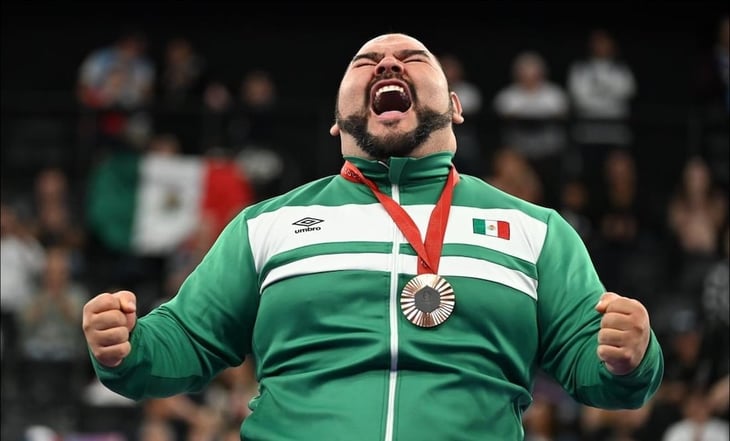  José de Jesús Castillo gana bronce en ParaPowerlifting y da la última medalla a México en París 2024