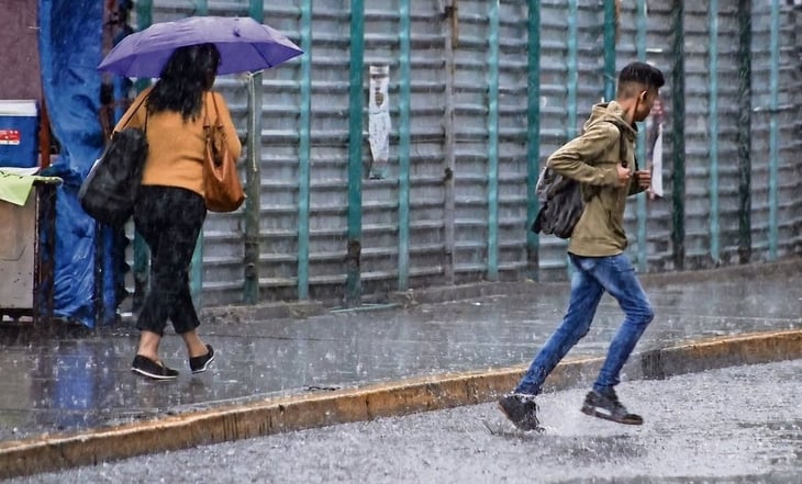 Frente frío número 1 causa graves inundaciones y daños en Veracruz