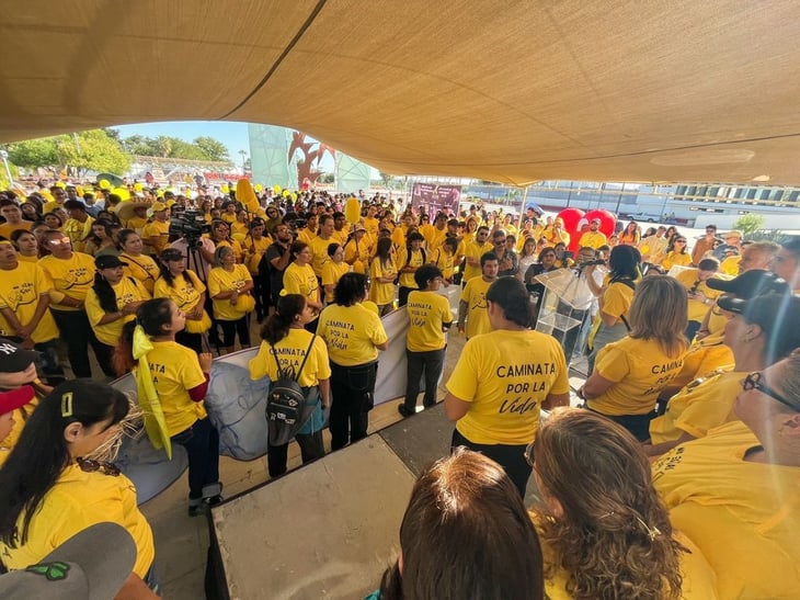 Unidos en la marcha para concientizar la prevención del suicidio