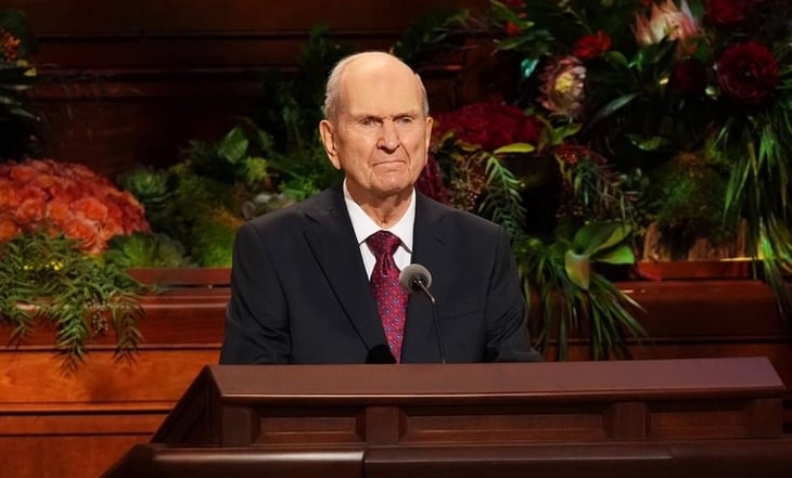 Russell M. Nelson, líder religioso más longevo del mundo con 100 años y 160 bisnietos