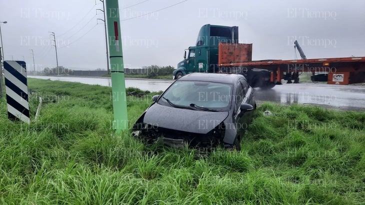 Joven ileso tras accidente en el libramiento Carlos Salinas de Gortari