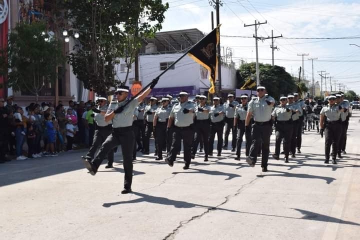 Celebran en San Pedro desfile cívico-militar