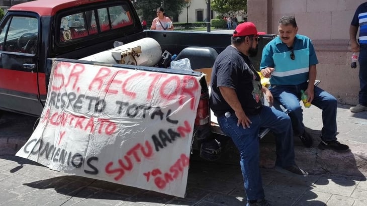 Alumnos de la Narro cumplen 23 días sin clases