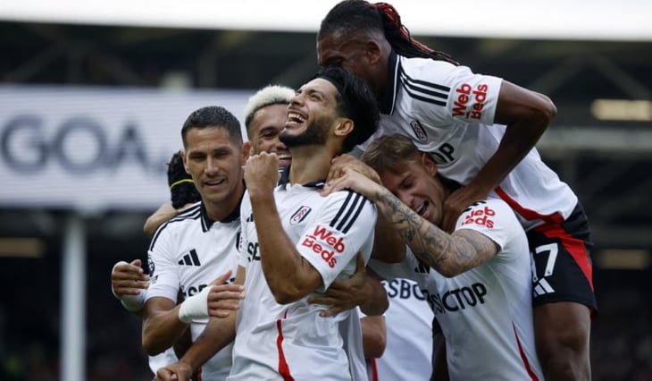 Raúl Jiménez anota golazo con el Fulham ante en Newcastle y no fue de penal 