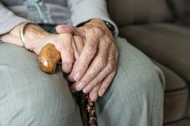 Padecen Alzheimer 7 de cada mil personas 