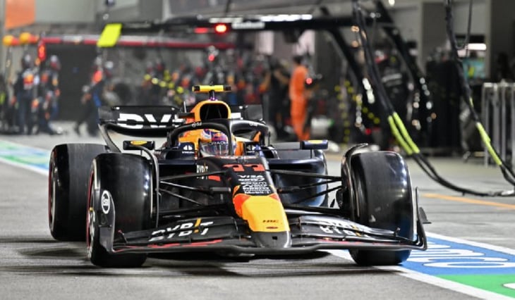 Checo Pérez sufre con el RB20: Apenas alcanzó a meterse a la zona de puntos en el GP de Singapur