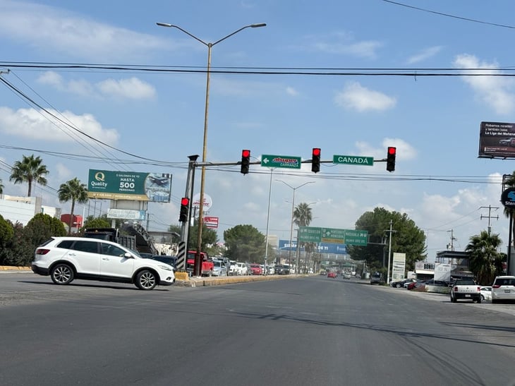 Siguen “tontos” semáforos; aún no llegan los inteligentes