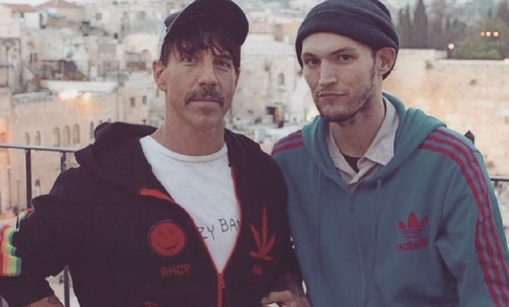 Josh Klinghoffer, exguitarrista de Red Hot Chili Peppers, será procesado por homicidio