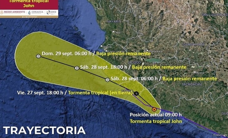 Tormenta tropical John toca tierra en Aquila, Michoacán