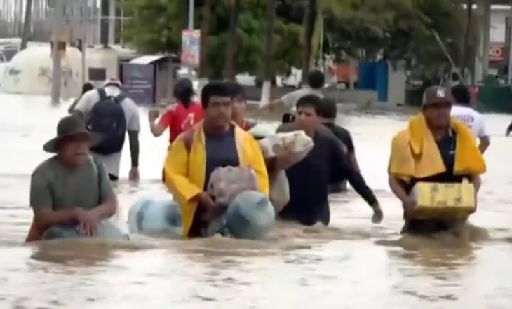 Ya registran saqueos tras paso del Huracán 'John' en Acapulco