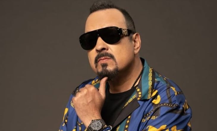 Pepe Aguilar canta en vivo tema dedicado a Christian Nodal mientras él está hospitalizado