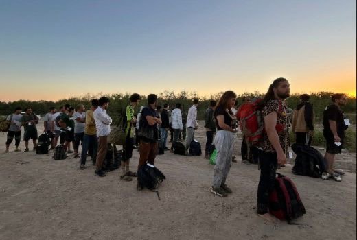 Capturan a 230 indocumentados en la Frontera de Eagle Pass