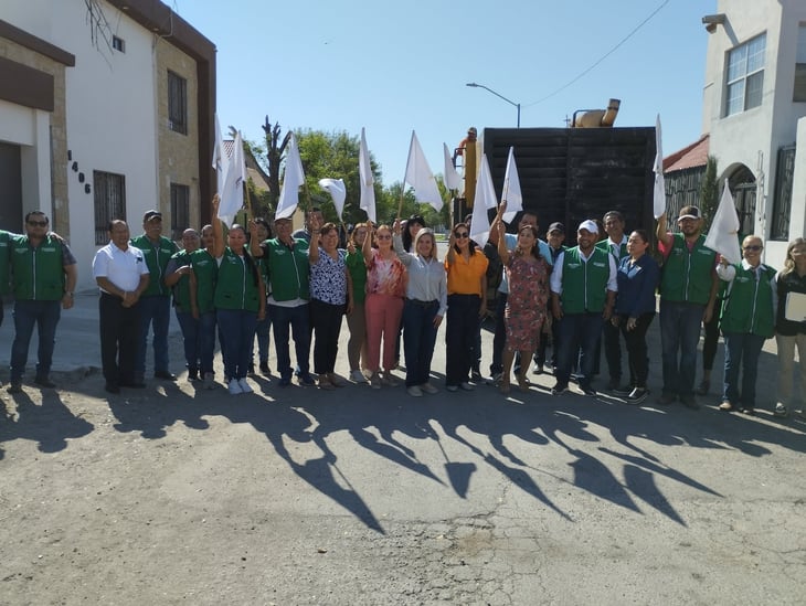 Inicia pavimentación en la colonia Country House de Piedras Negras 