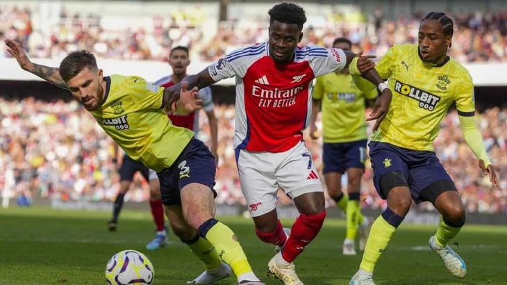 Arsenal mantiene el invicto y vence sin problemas a Southampton