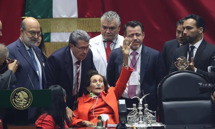 Ifigenia Martínez falleció tras cumplir su sueño de entregar la banda presidencial