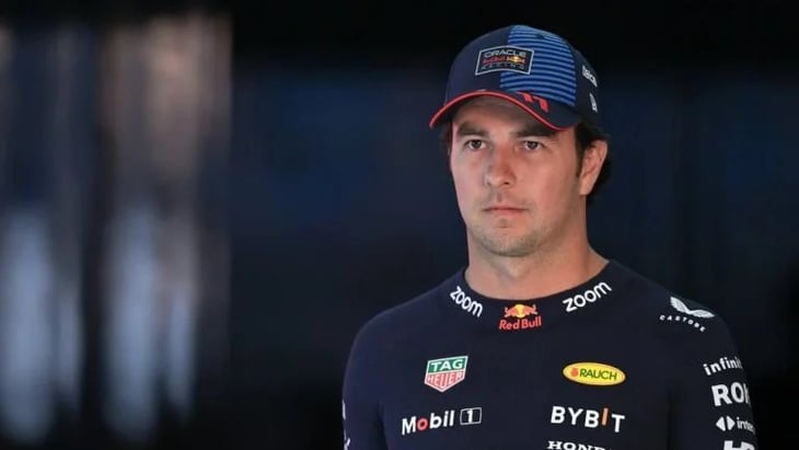 Helmut Marko no descarta la salida de Checo Pérez de Red Bull para 2025