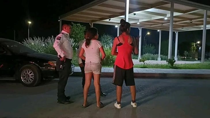 Niña pide ayuda en taquería y denuncia a su padre por encerrar a sus hermanos