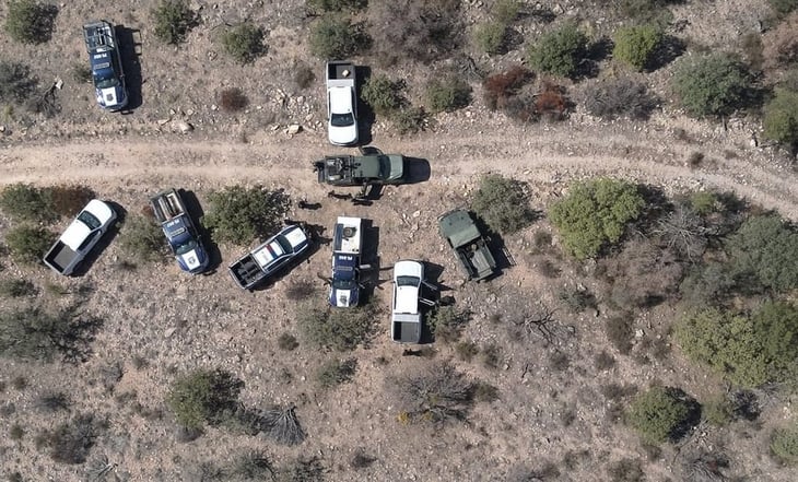 Hallan campamento improvisado y fosas clandestinas con restos humanos en Chihuahua