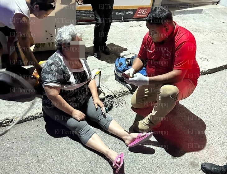 Policías de Frontera clausuran tienda y envían a mujer al hospital 