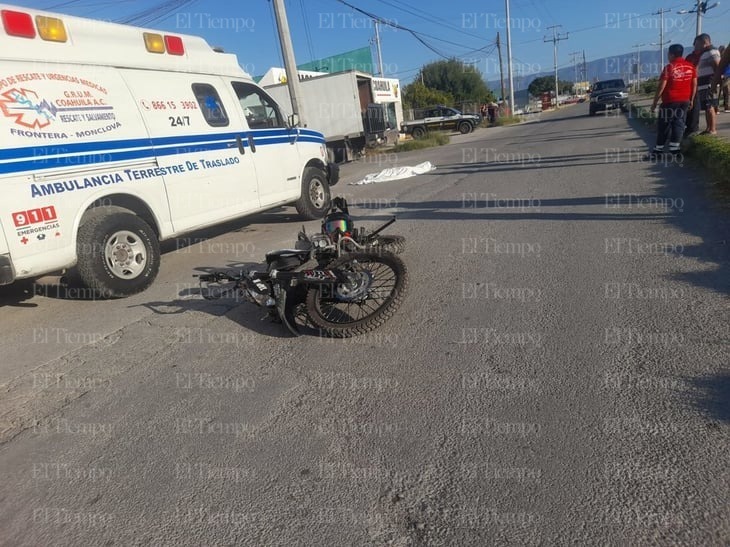 Adolescente pierde la vida tras impactar su motocicleta contra un camión en Frontera