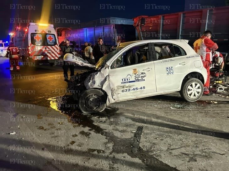 Fallece joven herida en accidente de taxi contra patrulla en Frontera 