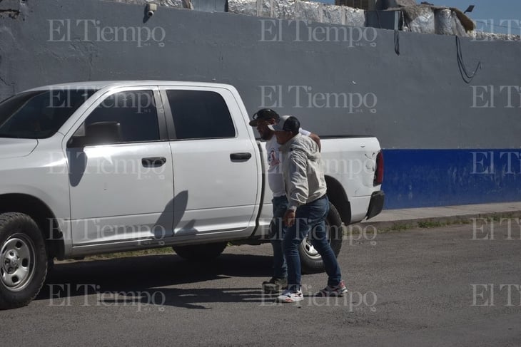 Policía Municipal detiene a dos vendedores de droga y halcones en Monclova 