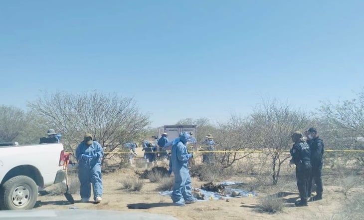 Madres Buscadoras hallan 8 cuerpos sepultados en predio de la Costa de Hermosillo