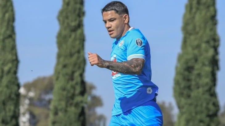 ’Toro’ Fernández regresa a las canchas y anota gol con Cruz Azul Sub-23