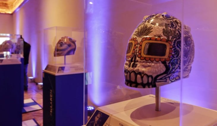 Gran Premio de México presenta una espectacular colección de cascos artesanales hechos a manos