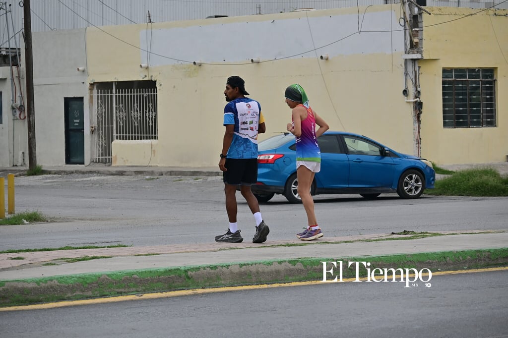 Galería fotográfica: Los primeros en salir: así despierta Monclova