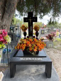 El arte de la eternidad: cuánto cuesta una lápida en Piedras Negras